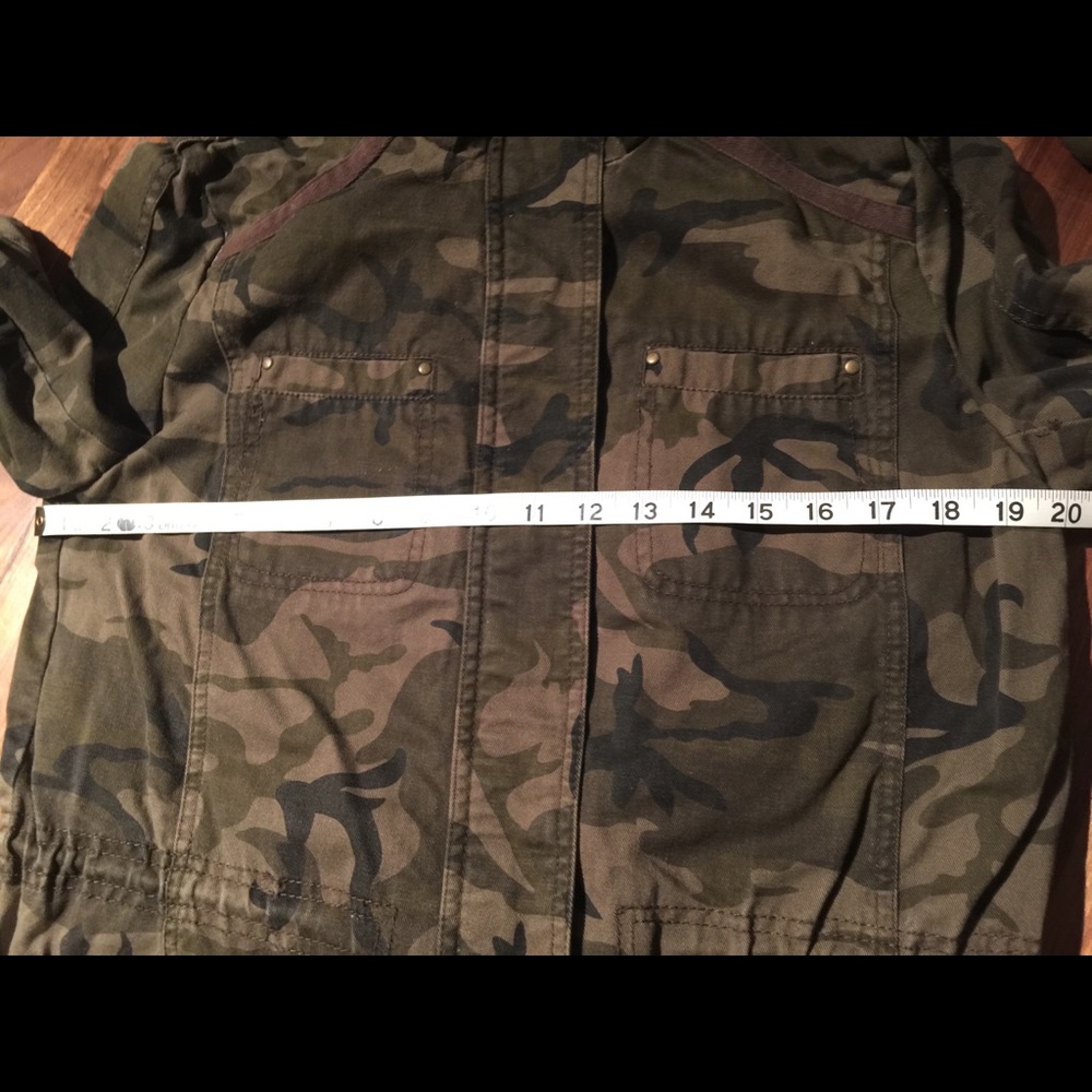 Express Camouflage Jacket Size Small - image 8